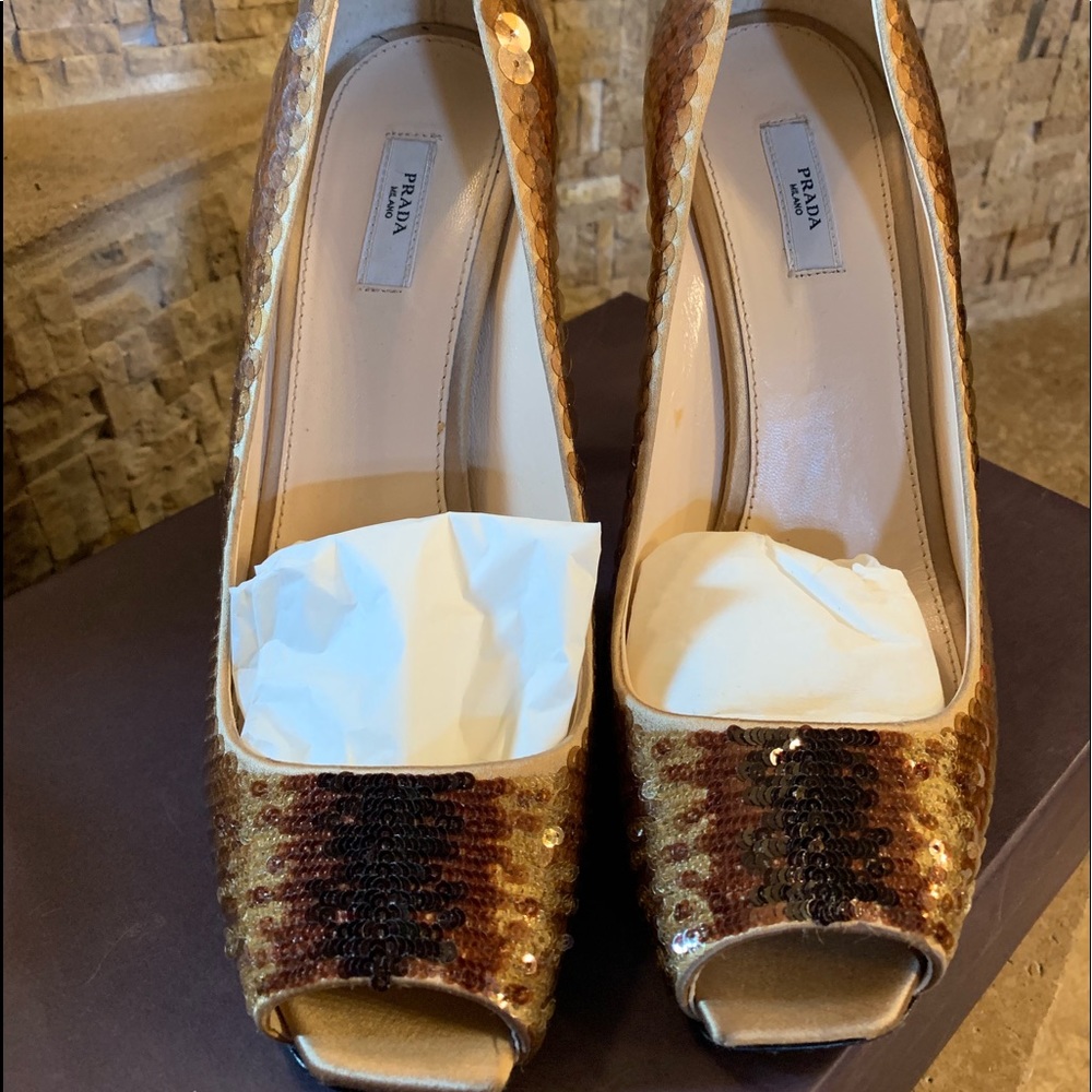 Designer dress shoes